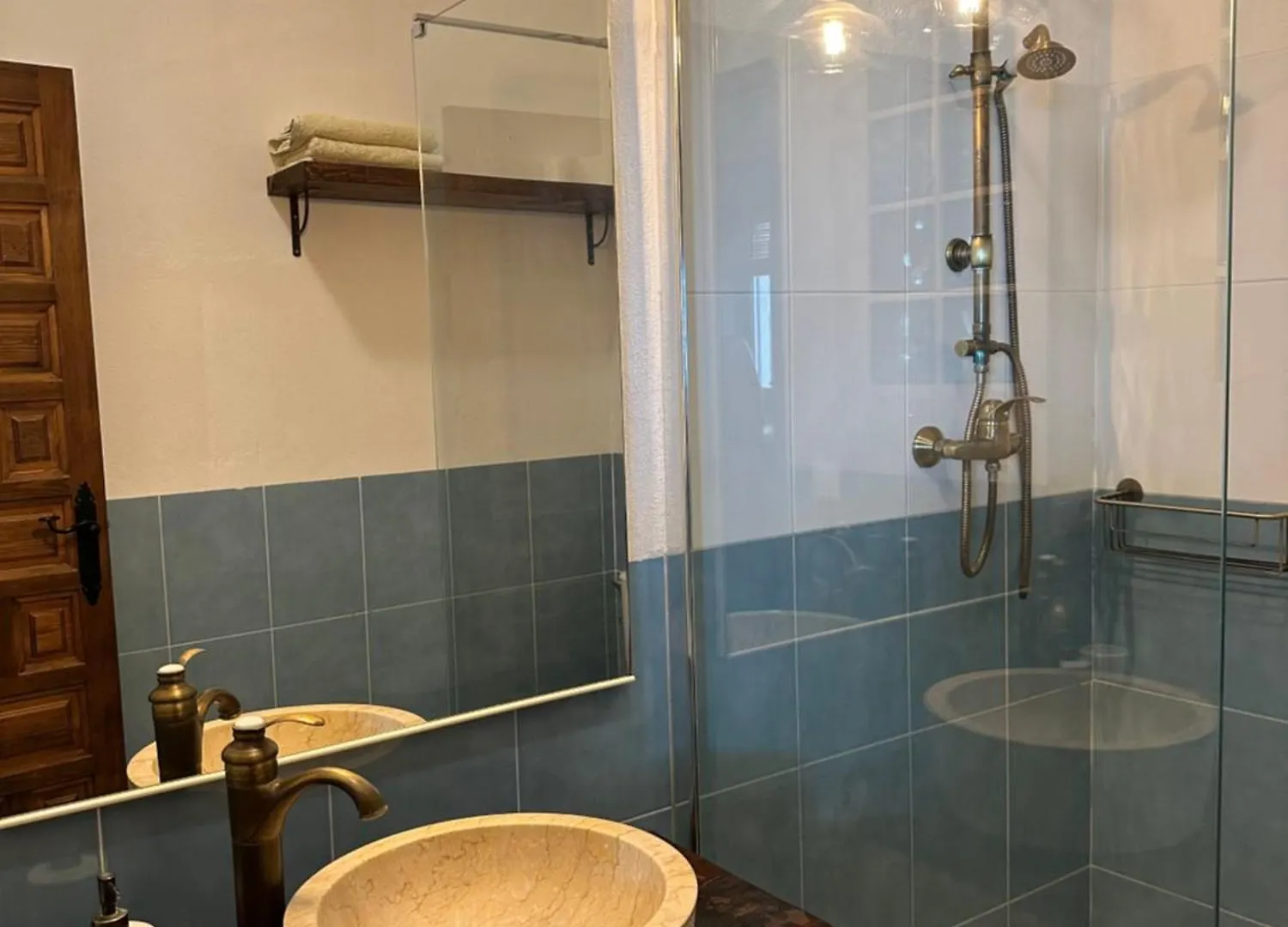 Romantico Estudio Rodeado De Naturaleza Con Jacuzzi Gigante Félix 아파트