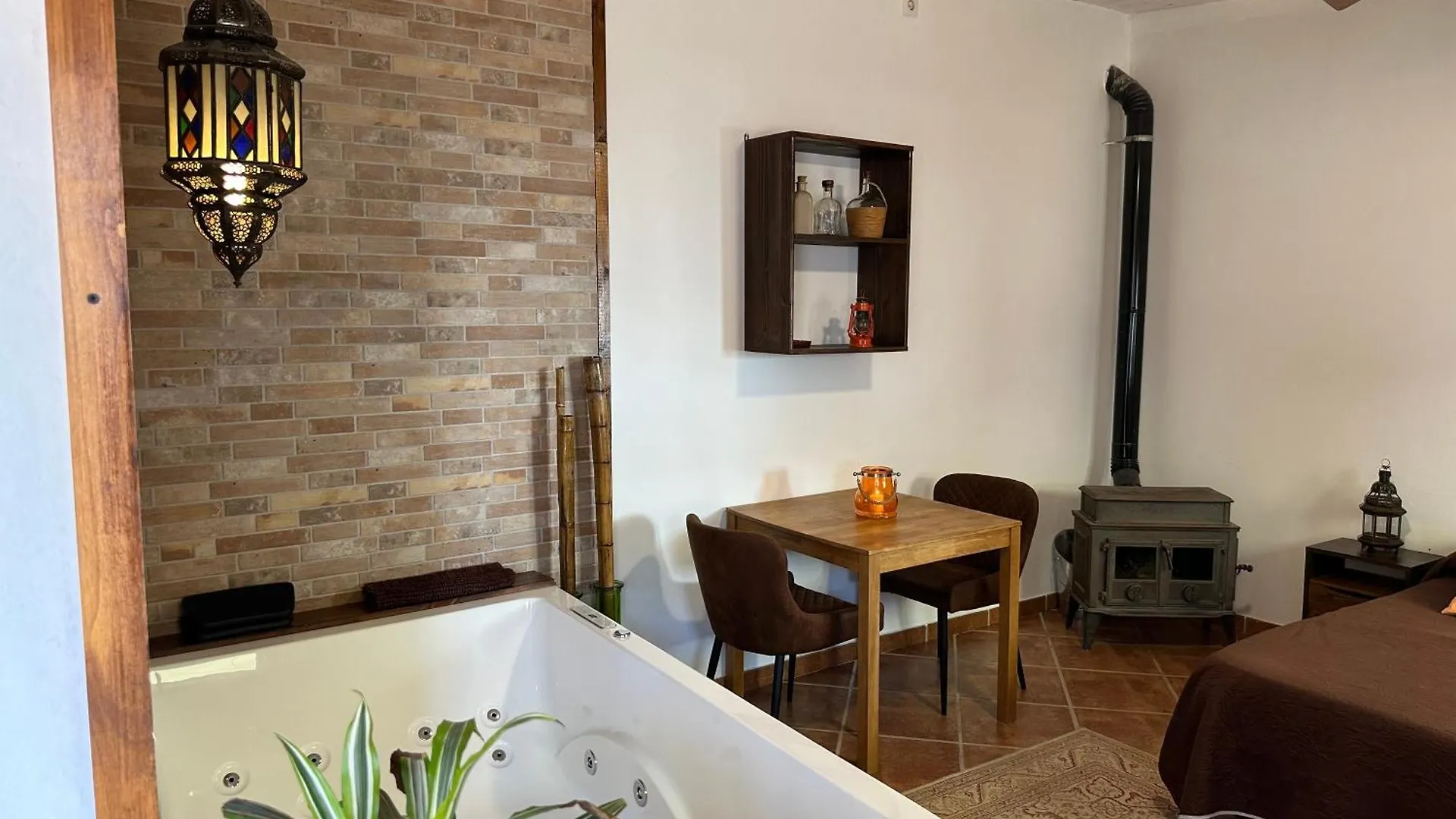 아파트 Romantico Estudio Rodeado De Naturaleza Con Jacuzzi Gigante Félix